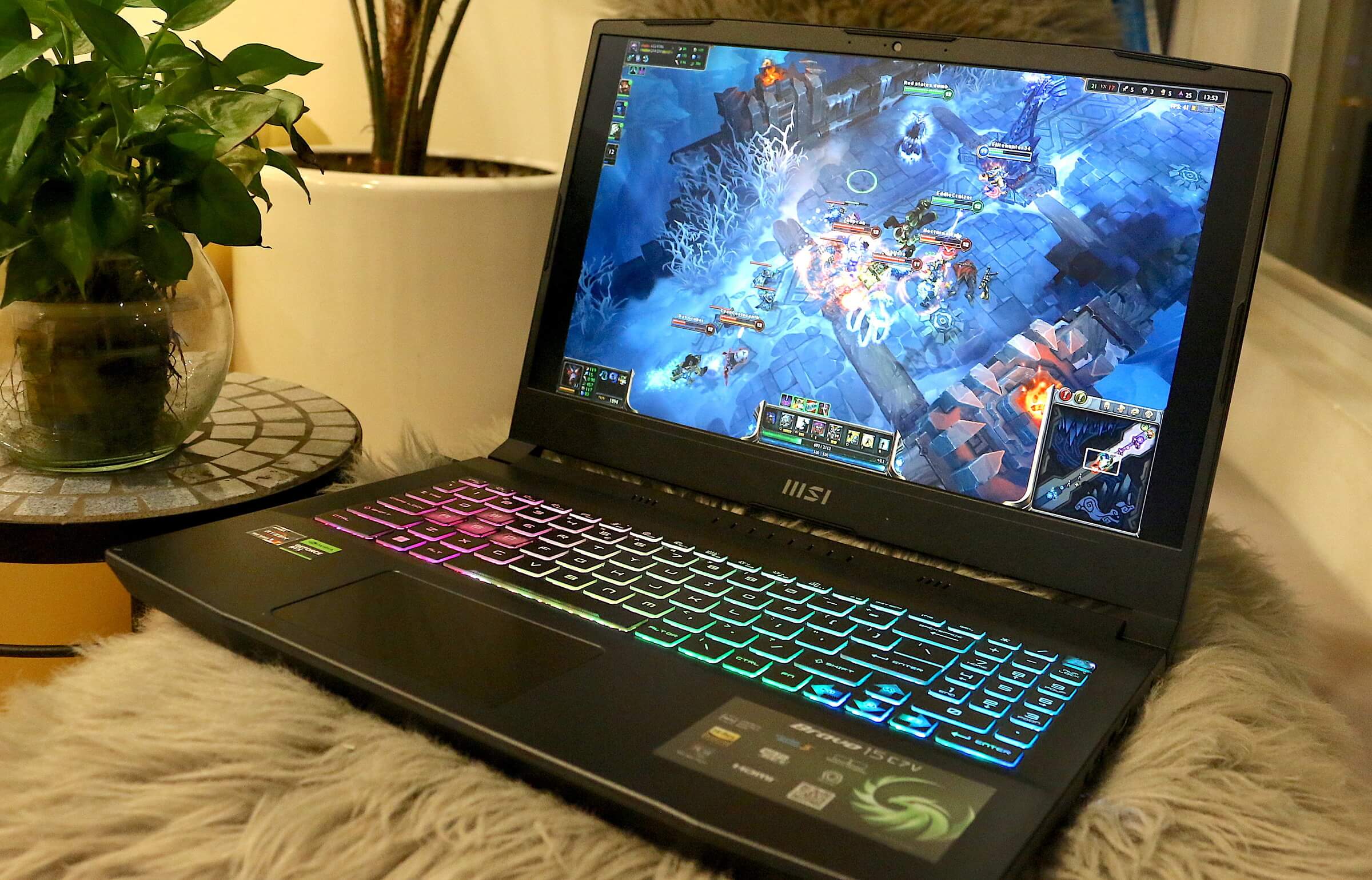 Laptop MSI Bravo 15 C7V